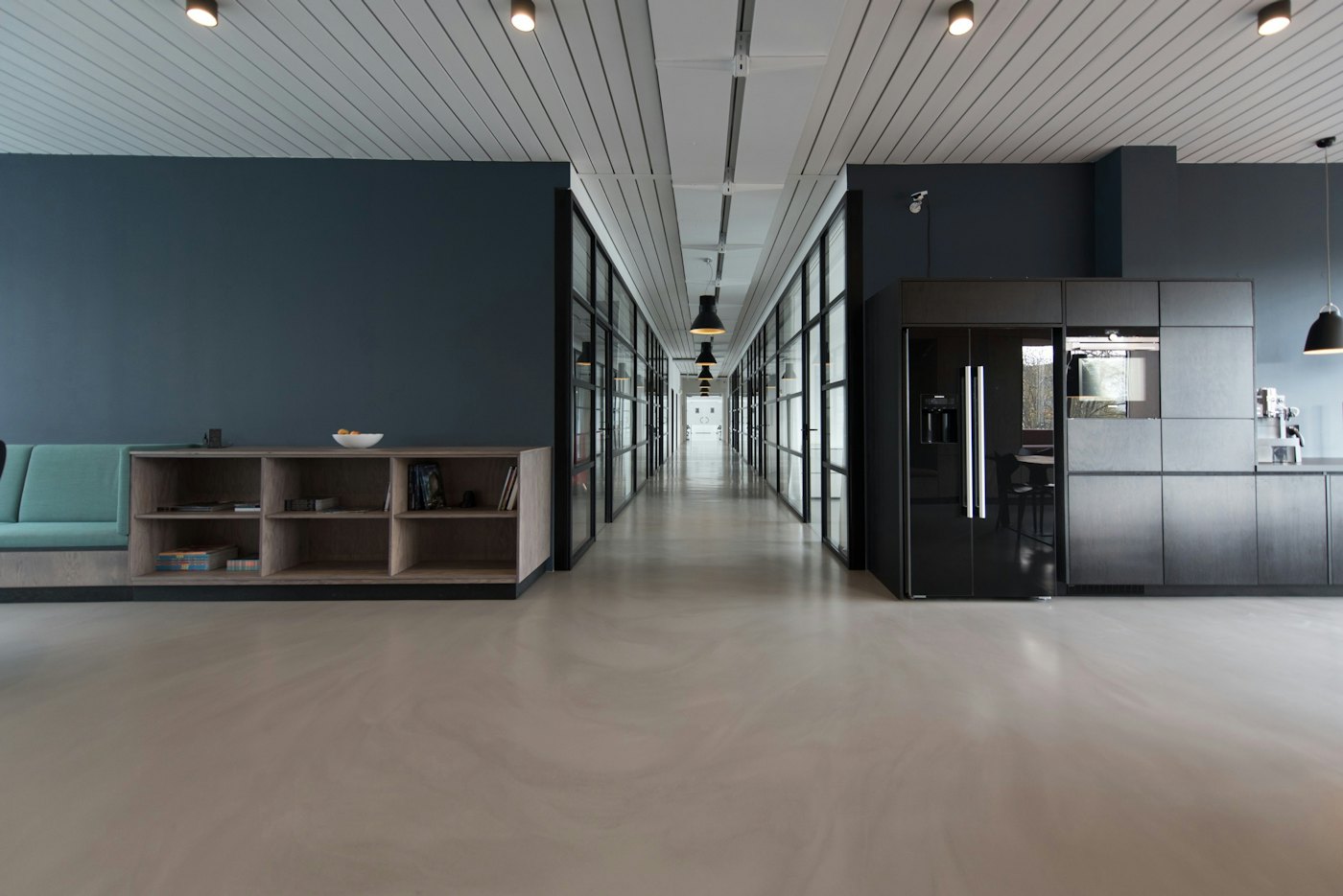 Un espace de travail Actoffice, lumineux et ouvert